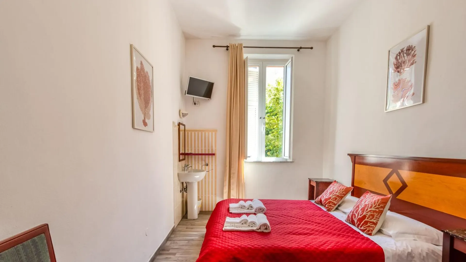Hotel Corallo Follonica